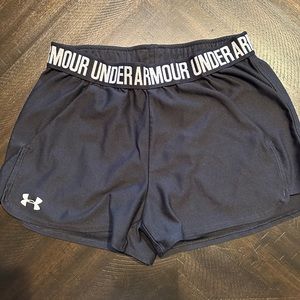 Under Armour Shorts Size S